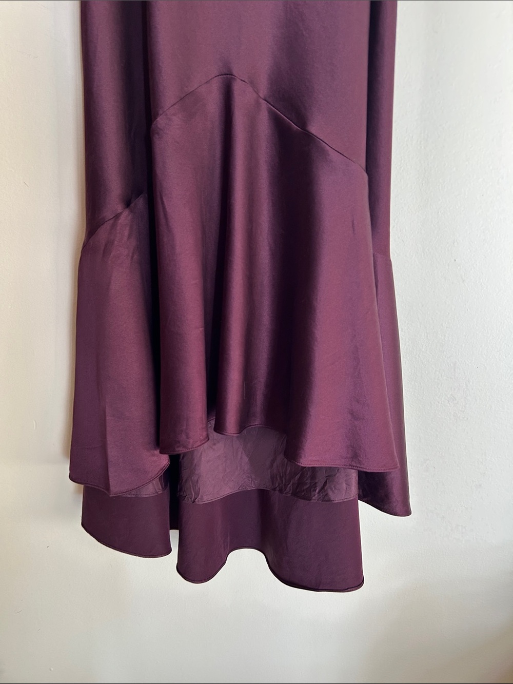 Beautiful! Lauren Ralph Lauren silk High-Low skirt in rich Plum - Picture 6 of 7